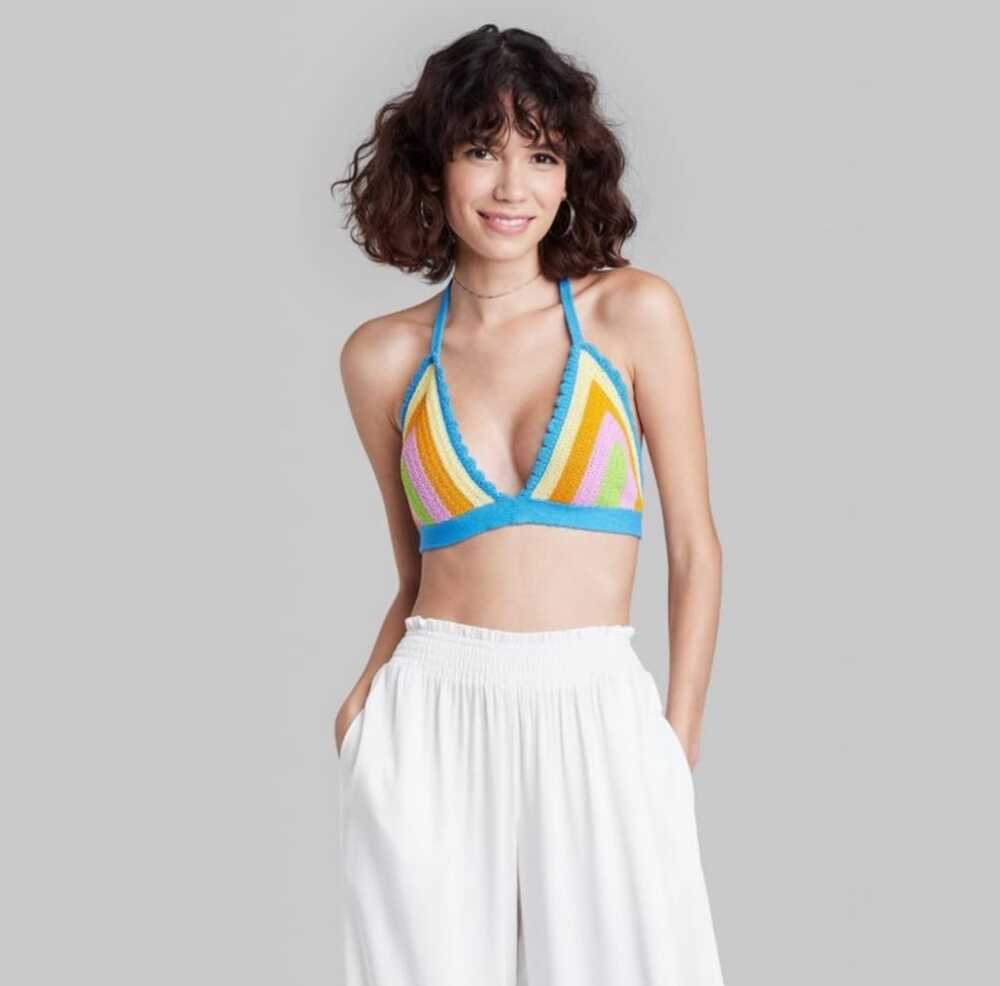 WILD FABLE Crochet Sweater Tiny Top-Striped Medium Retro Festival Coachella Rave